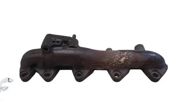 Hyundai Santa Fe Exhaust manifold