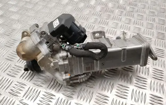 BMW X3 F25 EGR valve cooler 7822350