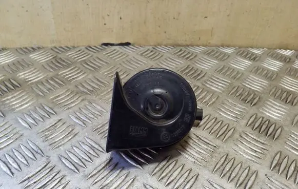 BMW 3 E90 E91 Horn signal 7159421