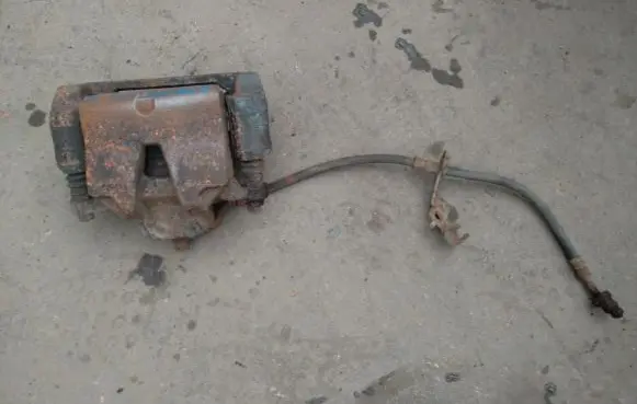 KIA Sportage Front brake caliper