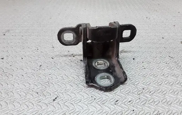 Renault Megane II Rear door upper hinge