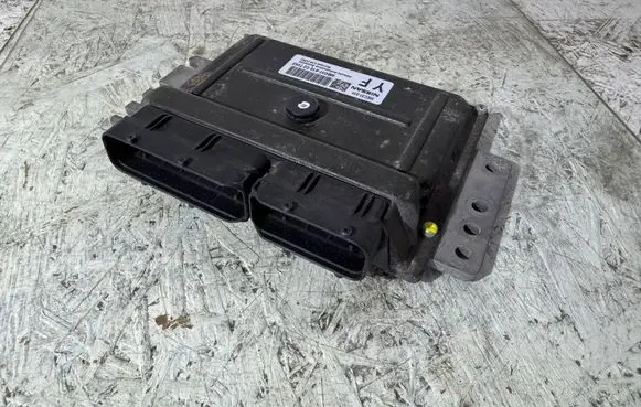 Nissan Note (E11) Engine control unit/module MEC37510