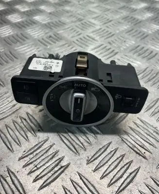 Mercedes-Benz C W204 Light switch A2049053003 10091542