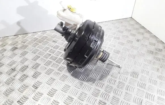 Opel Zafira C Brake booster 13308771 03350890761