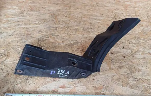 Volkswagen Polo IV 9N3 Rear bumper mounting bracket 6Q6807376