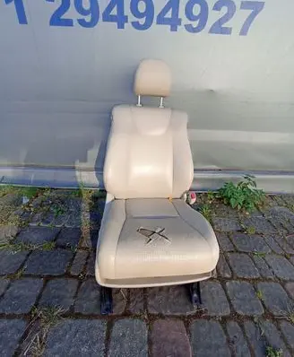 Front passenger seat