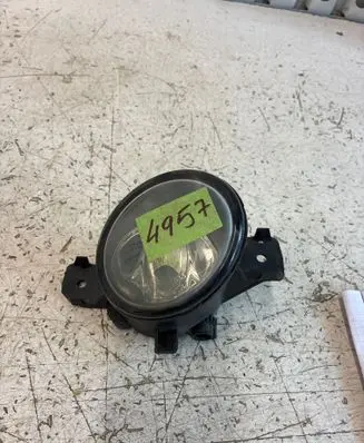 Renault Master III Front fog light 89210438