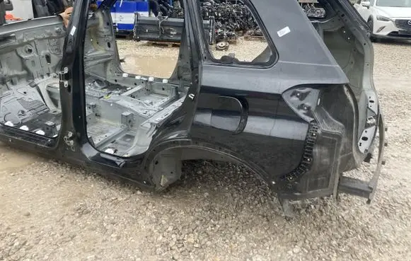 Suzuki Vitara (LY) Rear quarter panel PK9961