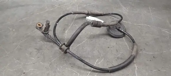 Citroen Xsara Picasso ABS brake wheel speed sensor 9646971280