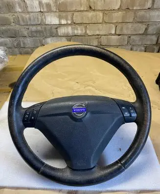 Volvo V70 Steering wheel 14926 8686222 B6408D0710945
