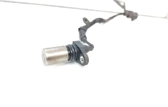 Toyota Avensis T250 Crankshaft position sensor 9091905069 0296001471