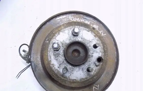 Nissan Qashqai Stub axle 82006332ase
