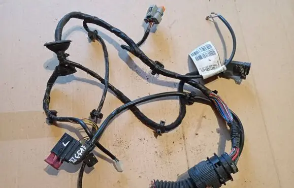 Opel Tigra B Front door wiring loom/harness boot 93163549