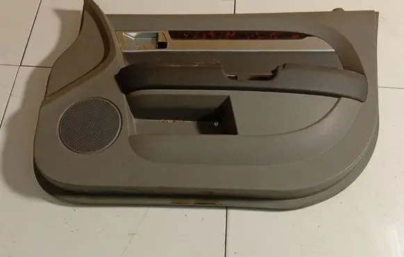 Chrysler Sebring (JS) Front door card panel trim 1003398A001
