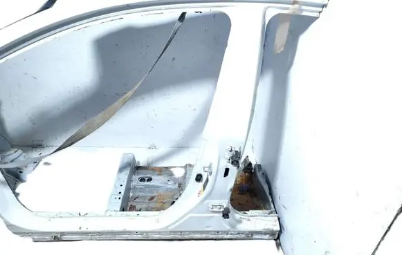 Toyota Prius (XW50) Pillar (middle) 