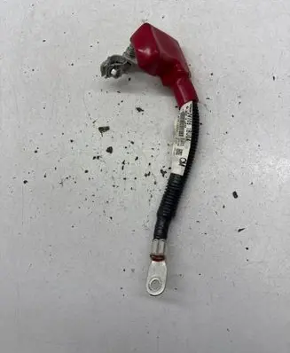 Infiniti FX Positive cable (battery) 241051BU0A