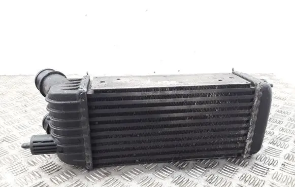 Citroen Jumpy Intercooler radiator K6811