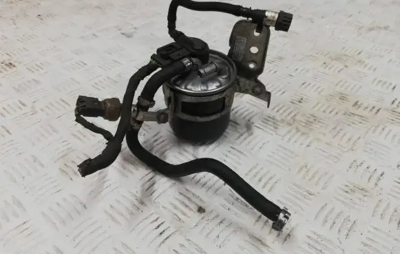 Mercedes-Benz B W246 W242 Fuel filter A6070901452 L29756AA