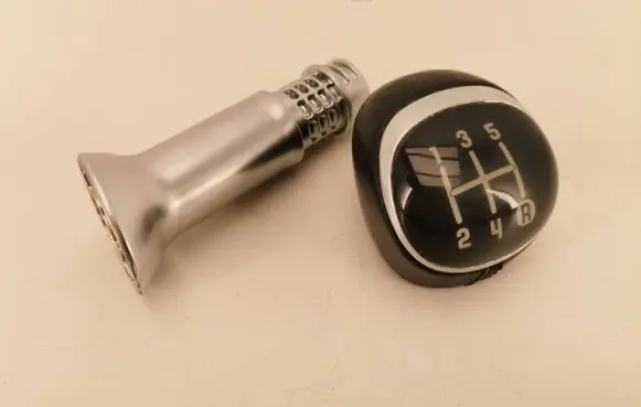 Fiat 500L Gear shifter/selector
