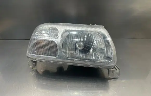 Suzuki Grand Vitara I Headlight/headlamp 10032078