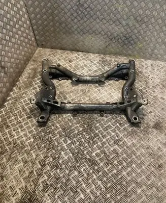 Mercedes-Benz E W212 Front subframe 2126280657 A2126280657