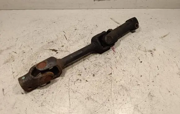 Mitsubishi L200 Steering column universal joint 