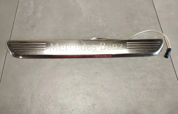 Mercedes-Benz GLC X253 C253 Front sill trim cover A2056800735 A2056802335