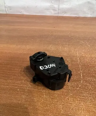 BMW 5 E60 E61 Intake manifold valve actuator/motor 6942988 D3044