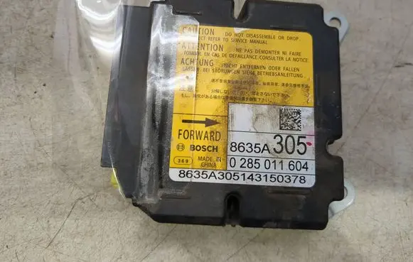Mitsubishi Outlander Airbag control unit/module 8635A305 0285011604 8635A305143150378