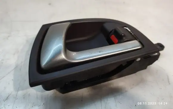 Front door interior handle