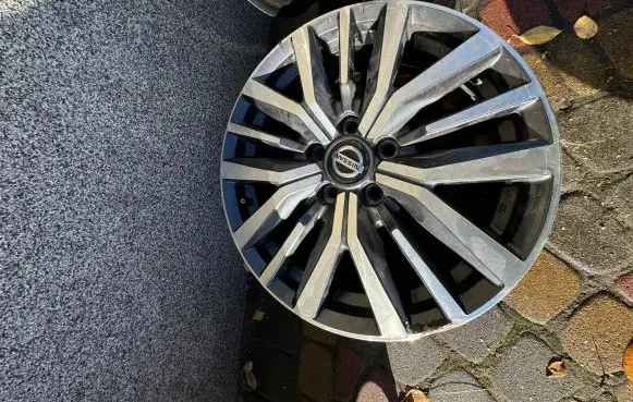 Nissan Qashqai R17 alloy rim P02F2021 78170090
