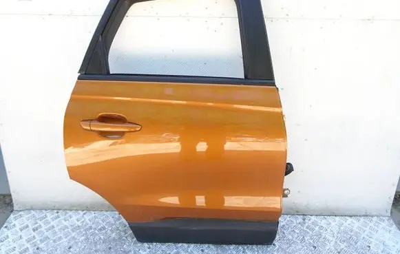 Opel Crossland X Rear door 