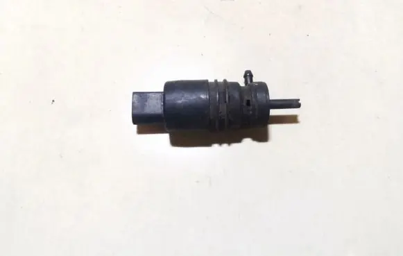 BMW 3 E46 Windscreen/windshield washer pump