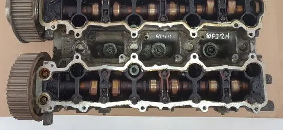 Citroen C5 Engine head 9631076610