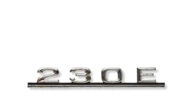 Mercedes-Benz S W126 Manufacturers badge/model letters 1238172015