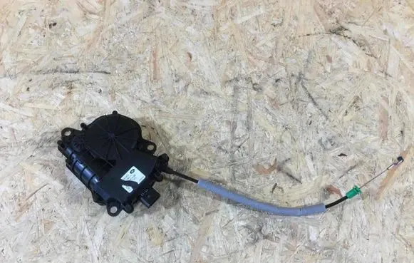 Land Rover Range Rover L405 Central locking motor LR034351 Cpla404c10aB