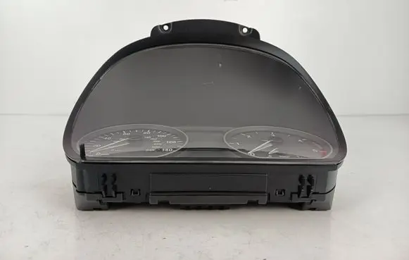 BMW 1 E82 E88 Speedometer (instrument cluster) 9242333