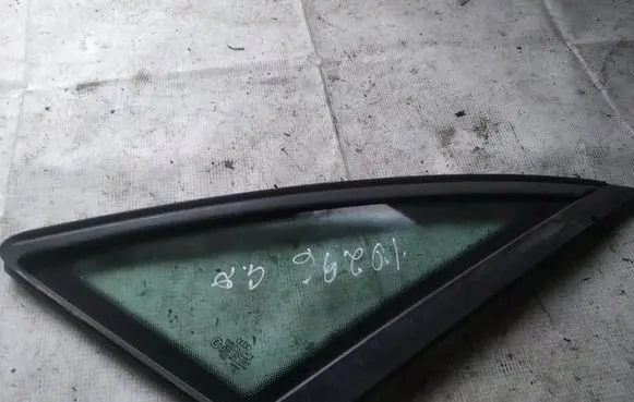 Audi A4 S4 B6 8E 8H Rear side window as2
