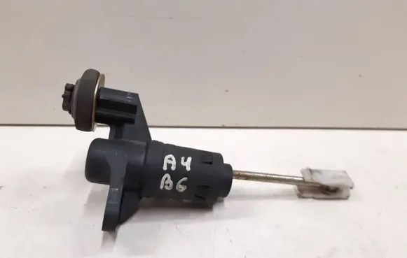 Audi A4 S4 B6 8E 8H Clutch master cylinder 8E1721401S
