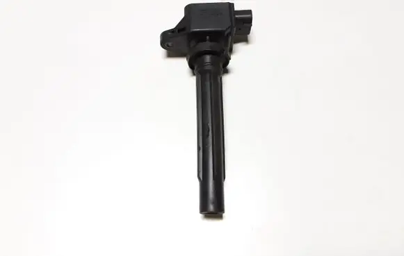 Suzuki Grand Vitara II High voltage ignition coil 3340065J0 H6T11371
