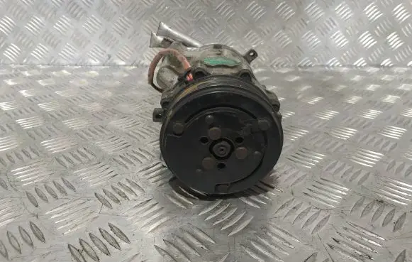 Skoda Octavia Mk1 (1U) Air conditioning (A/C) compressor (pump) 6N0820803A
