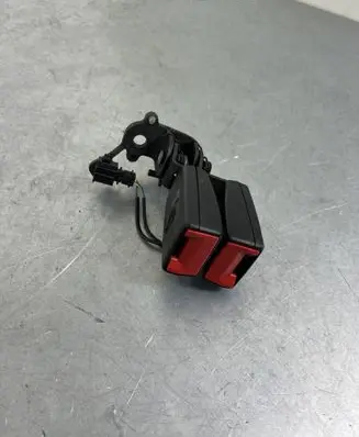 Seat Leon (5F) Rear seatbelt buckle 5F0857739A
