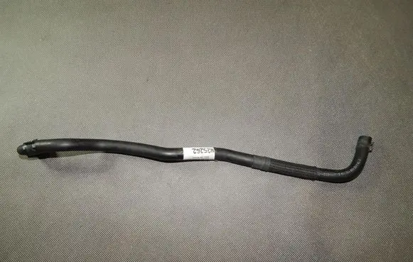 Audi Q3 8U Engine coolant pipe/hose 5N0133366D