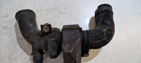 Honda CR-V Turbo air intake inlet pipe/hose ATP95