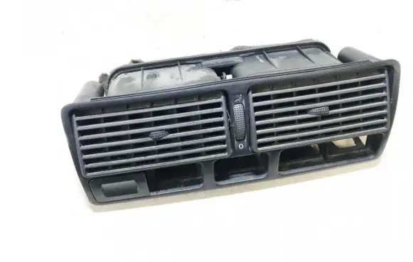 Volkswagen Golf IV Dash center air vent grill 1j0819728c 1j0819736c
