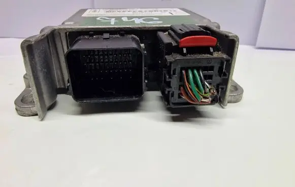 Mazda 3 I Airbag control unit/module 0285001554