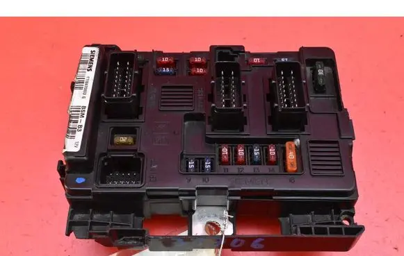 Citroen C3 Fuse box set 9643498880