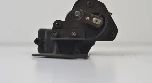 Mercedes-Benz C W203 Vent window/glass motor 95VW14453BA 7M0847080
