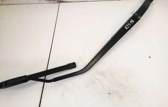 Honda Insight Front wiper blade arm