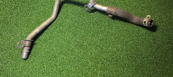 Renault Trafic III (X82) Engine coolant pipe/hose 140555811R